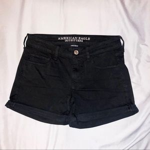 NWOT American Eagle Midi Shorts
